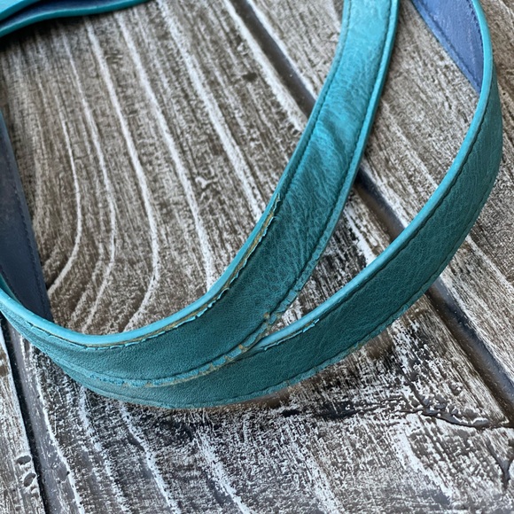 Magnetic Snap Turquoise Tote Shoulder Bag Purse - Picture 8 of 8